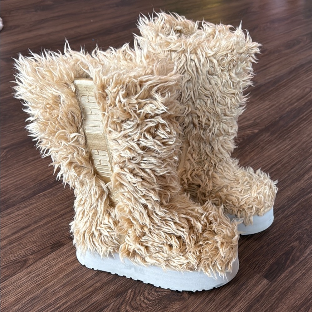 Ugg Faux Fur Tan Women's Cozy Boot